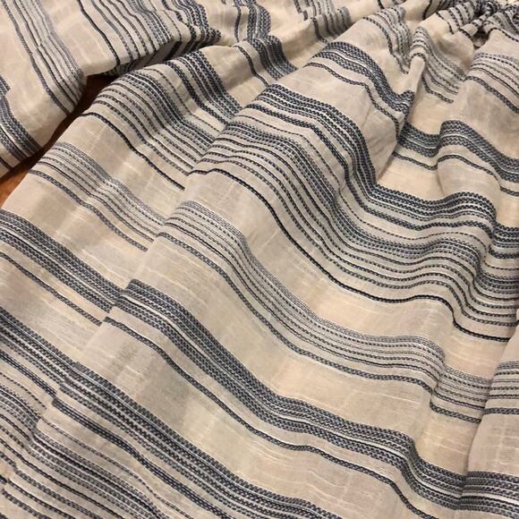 Theory Striped Blouse Size Medium - Picture 3 of 4